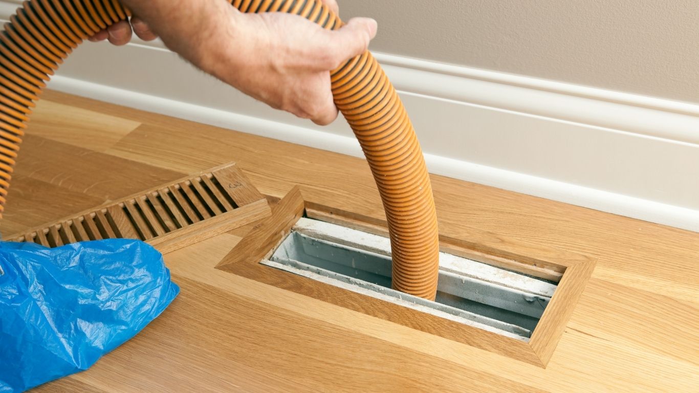 duct cleaning in Lewisville, TX