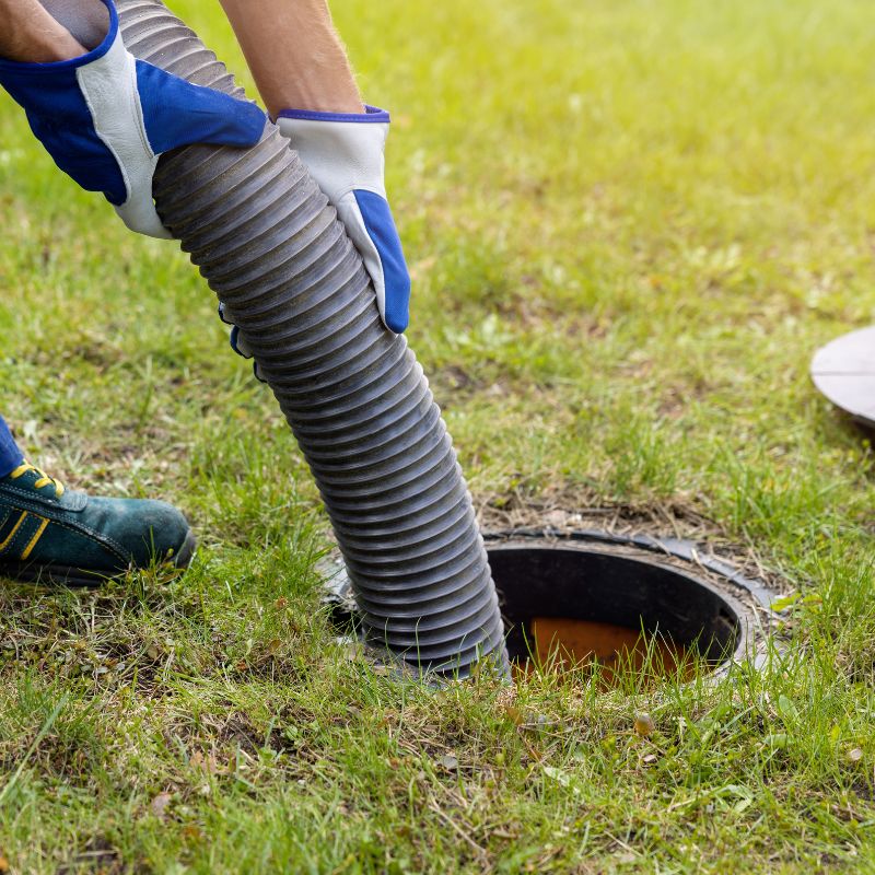 sewage-cleanup-1