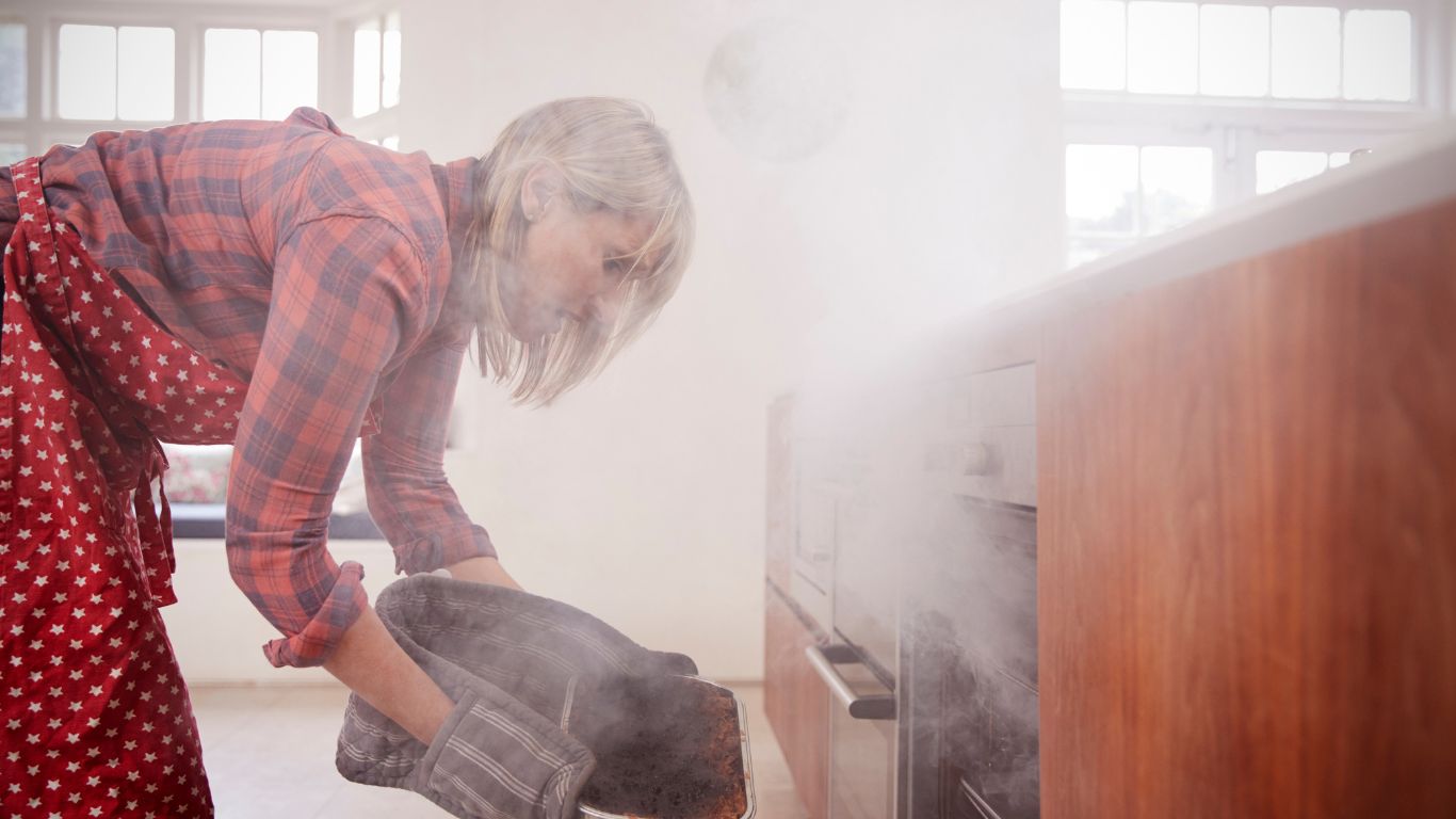 fire and smoke damage lingering and needed to call for an expert odor removal service