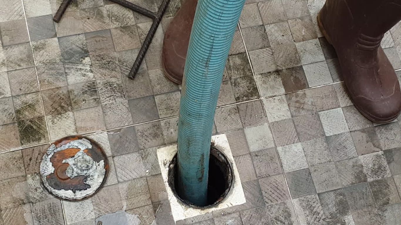 sewage cleanup