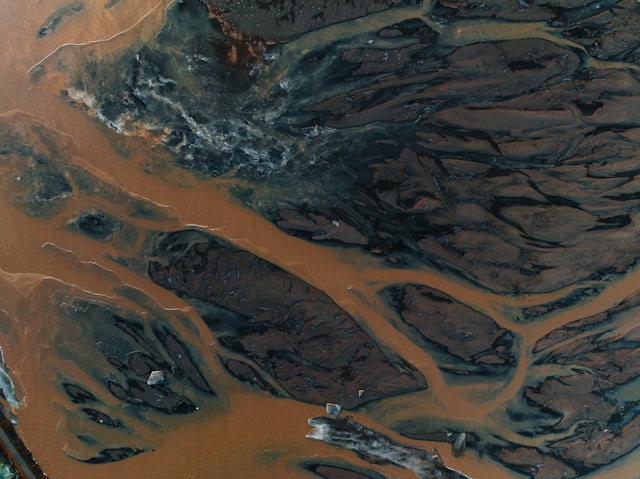 unsplash-community-_NrzbGS09zk-unsplash Hazardous Spill Cleanup and Containment